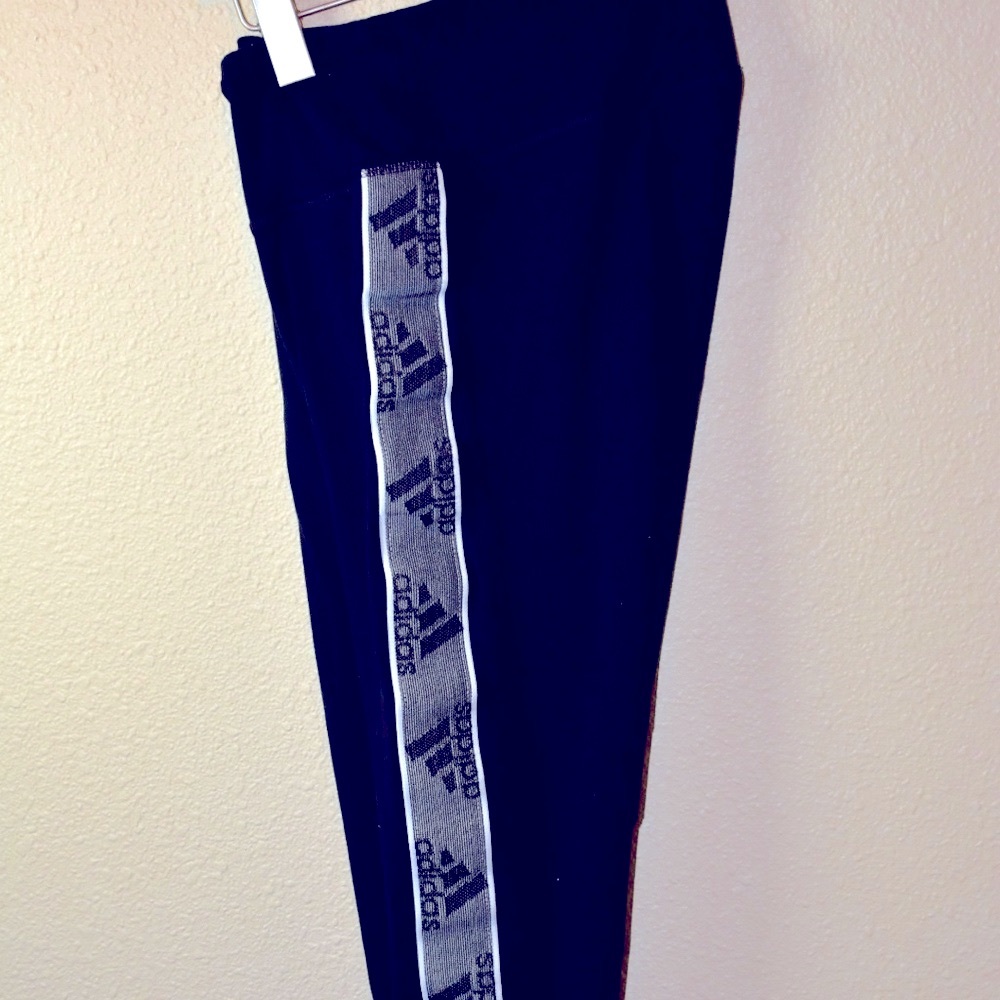 Low Rise Adidas Cropped Workout Pants